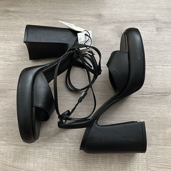 ZARA | Black | CHUNKY HIGH HEELED PLATFORM SANDALS - Picture 10 of 11